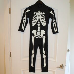 Skeleton costume (kids M) (NWOT)
